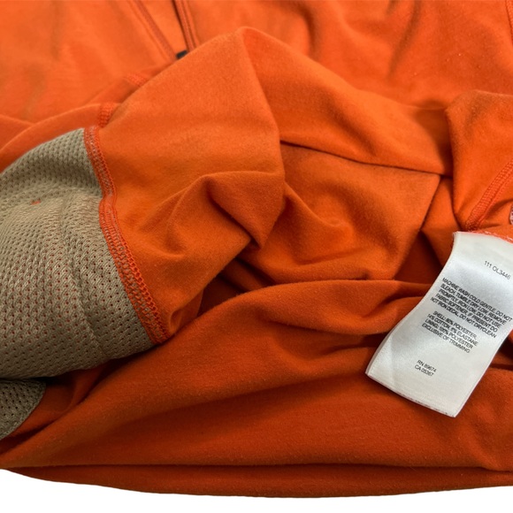 Mountain Hardwear Women Small Muscle Tank With Hood, 1/4 Zip - Picture 6 of 6